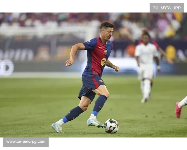 巴萨莱万肌腱撕裂恢复中，复出时间待定